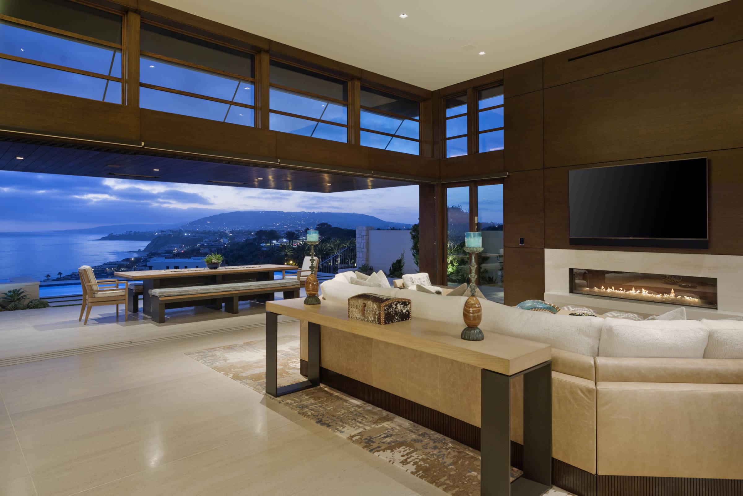 Architect Orange County - Architect Newport Beach - Architect Laguna Beach - Romantic Modernism - Geoff Sumich